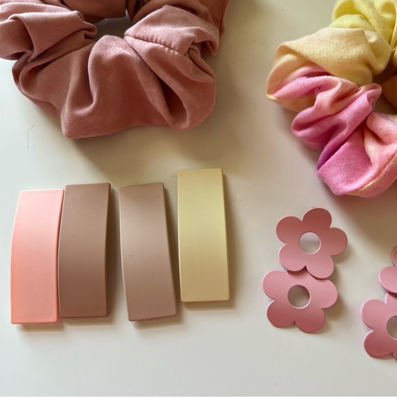 Pink Neutral Tie Dye Accessory Bundle Clips Scrunchie Floral Earrings - Picture 2 of 5